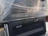 Накладка молдинг на крышку дверь багажника наружняя за 40 000 тг. в Усть-Каменогорск