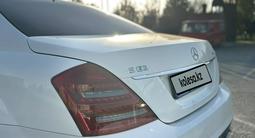 Mercedes-Benz S 550 2008 года за 6 800 000 тг. в Шымкент – фото 5