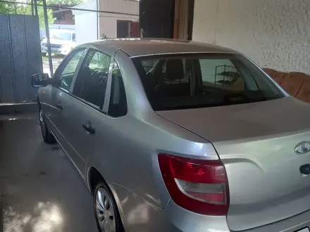 ВАЗ (Lada) Granta 2190 2015 года за 2 200 000 тг. в Алматы – фото 2