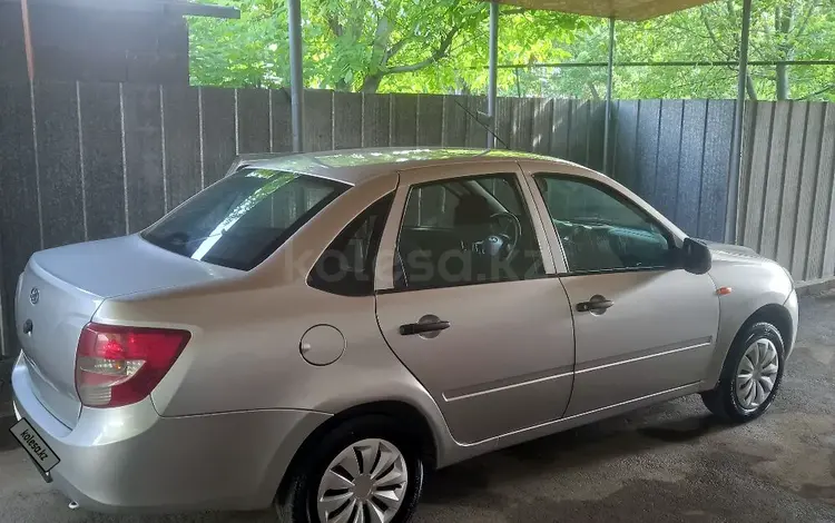 ВАЗ (Lada) Granta 2190 2015 года за 2 200 000 тг. в Алматы