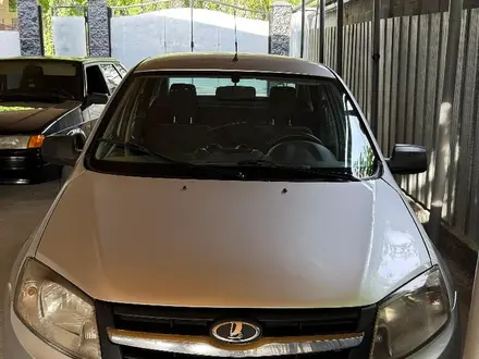 ВАЗ (Lada) Granta 2190 2015 года за 2 200 000 тг. в Алматы – фото 3