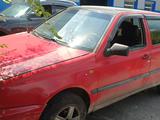 Volkswagen Golf 1994 года за 1 050 000 тг. в Темиртау – фото 2