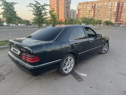 Mercedes-Benz E 280 1998 года за 3 300 000 тг. в Астана