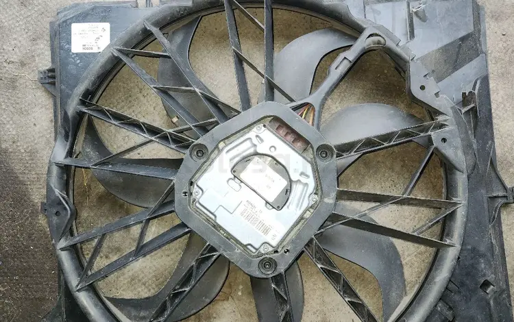 Вентилятор охлаждения E90 за 55 000 тг. в Караганда
