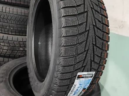 Из Кореи 235-55-18 Hankook winter icept RW10 за 59 000 тг. в Алматы – фото 2