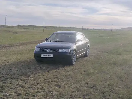Volkswagen Passat 1997 года за 2 200 000 тг. в Караганда – фото 2