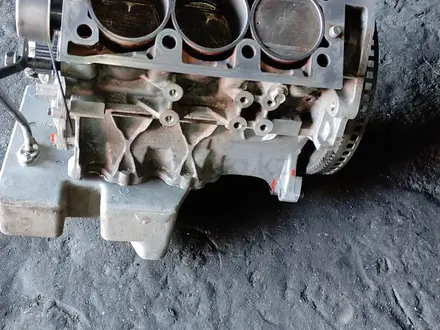 Блок двигателя на Киа корневал К5 за 200 000 тг. в Алматы – фото 3