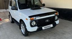 ВАЗ (Lada) Lada 2121 2018 года за 3 980 000 тг. в Алматы – фото 4