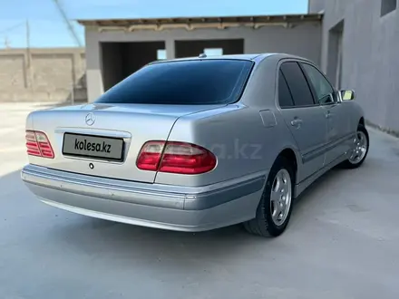 Mercedes-Benz E 280 2001 года за 6 500 000 тг. в Туркестан – фото 15