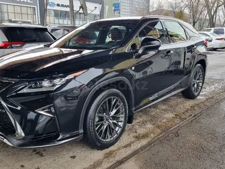 Lexus RX 200t 2017 года за 22 000 000 тг. в Алматы – фото 2