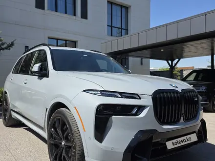 BMW X7 2024 года за 56 000 000 тг. в Алматы – фото 2