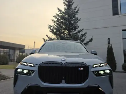 BMW X7 2024 года за 56 000 000 тг. в Алматы