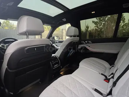 BMW X7 2024 года за 56 000 000 тг. в Алматы – фото 10