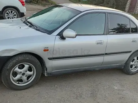 Mitsubishi Carisma 1998 года за 800 000 тг. в Костанай – фото 2