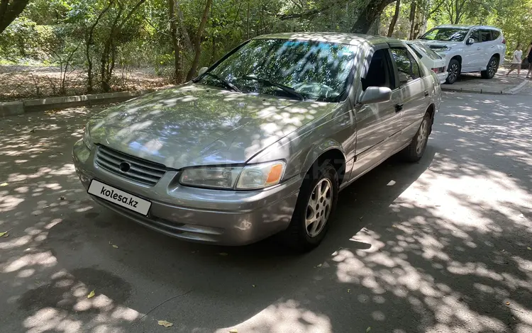 Toyota Camry 1998 года за 2 150 000 тг. в Алматы