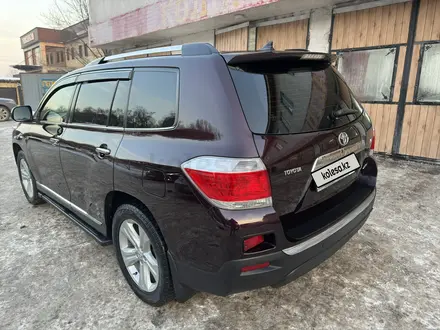 Toyota Highlander 2013 года за 15 350 000 тг. в Алматы – фото 10