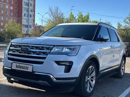Ford Explorer 2018 года за 15 500 000 тг. в Алматы – фото 2