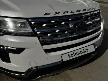 Ford Explorer 2018 года за 15 500 000 тг. в Алматы – фото 7