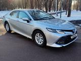 Toyota Camry 2020 годаfor12 800 000 тг. в Алматы