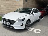 Hyundai Sonata 2022 года за 13 500 000 тг. в Алматы – фото 2