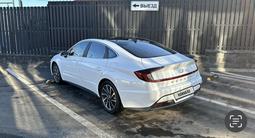 Hyundai Sonata 2022 года за 13 500 000 тг. в Алматы – фото 5