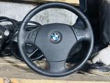 РУЛЬ BMW E90 320үшін35 000 тг. в Астана