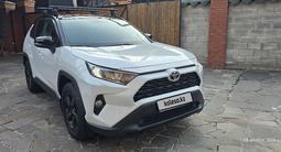 Toyota RAV4 2021 года за 18 500 000 тг. в Алматы – фото 3