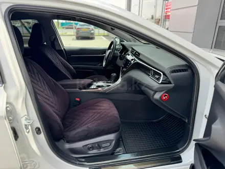 Toyota Camry 2019 года за 15 200 000 тг. в Тараз – фото 6
