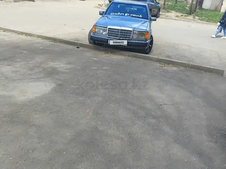Mercedes-Benz E 200 1989 года за 1 500 000 тг. в Павлодар – фото 6