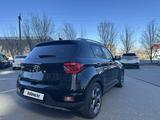 Hyundai Venue 2020 года за 8 000 000 тг. в Шымкент – фото 4