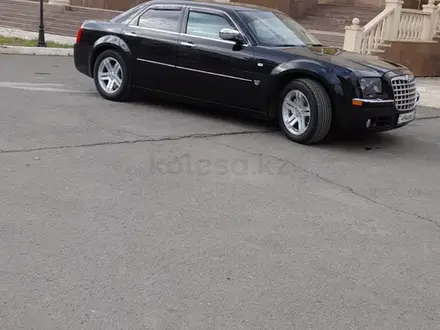 Chrysler 300C 2007 года за 5 500 000 тг. в Уральск – фото 4