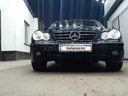 Mercedes-Benz C 32 AMG 2002 года за 3 500 000 тг. в Тараз – фото 8