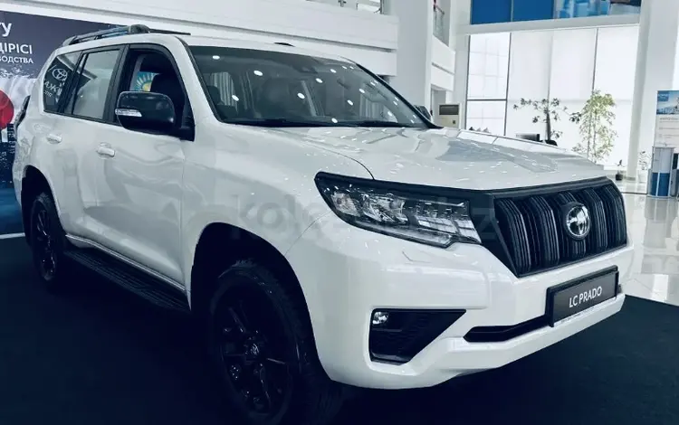 Toyota Land Cruiser Prado 2023 года за 32 500 000 тг. в Астана