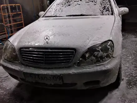 Mercedes-Benz S 320 2001 года за 2 700 000 тг. в Караганда – фото 3