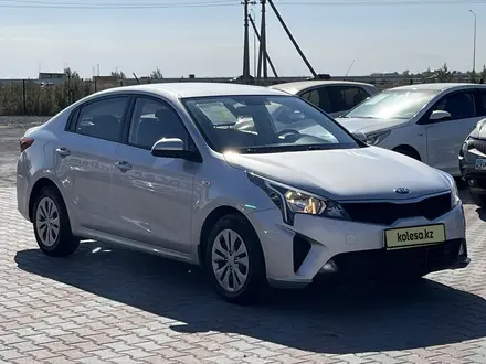 Kia Rio 2021 года за 7 750 000 тг. в Актобе – фото 6