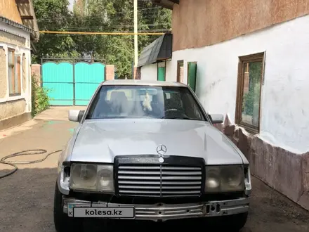 Mercedes-Benz E 300 1991 года за 1 500 000 тг. в Алматы – фото 4