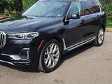 BMW X7 2020 года за 35 000 000 тг. в Астана – фото 2