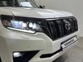 Toyota Land Cruiser Prado Prestige 4.0 2022 годаүшін39 320 000 тг. в Актобе – фото 3