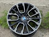Новые диски на BMW R17 5*120 j8.0 ET25 ЦО72.6 за 380 000 тг. в Алматы