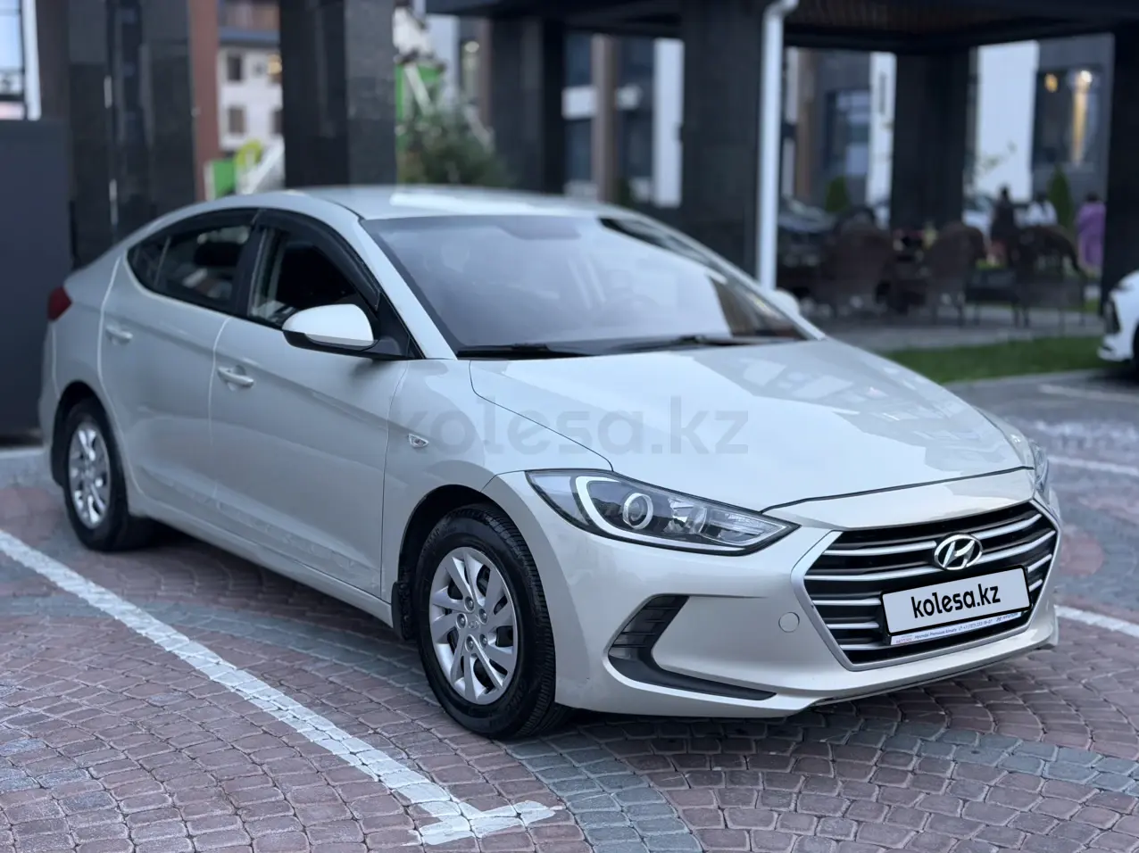 Hyundai Elantra, 2017