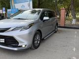 Toyota Sienna 2022 года за 20 500 000 тг. в Кызылорда – фото 2