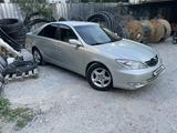 Toyota Camry 2002 года за 4 800 000 тг. в Алматы – фото 2