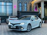 Toyota Camry 2020 годаүшін13 500 000 тг. в Шымкент