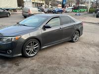 Toyota Camry 2012 года за 7 000 000 тг. в Алматы