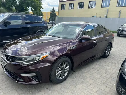 Kia Optima 2019 года за 6 500 000 тг. в Уральск – фото 2