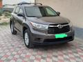 Toyota Highlander 2014 года за 11 500 000 тг. в Атырау