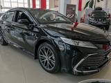 Toyota Camry Luxe 2023 года за 21 500 000 тг. в Шымкент – фото 4