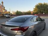 Hyundai Elantra 2019 года за 6 900 000 тг. в Атырау – фото 4