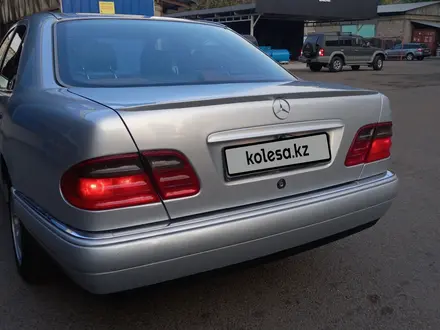 Mercedes-Benz E 280 1998 года за 3 350 000 тг. в Алматы – фото 9