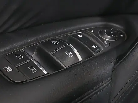 Infiniti QX80 2014 года за 9 990 000 тг. в Астана – фото 17
